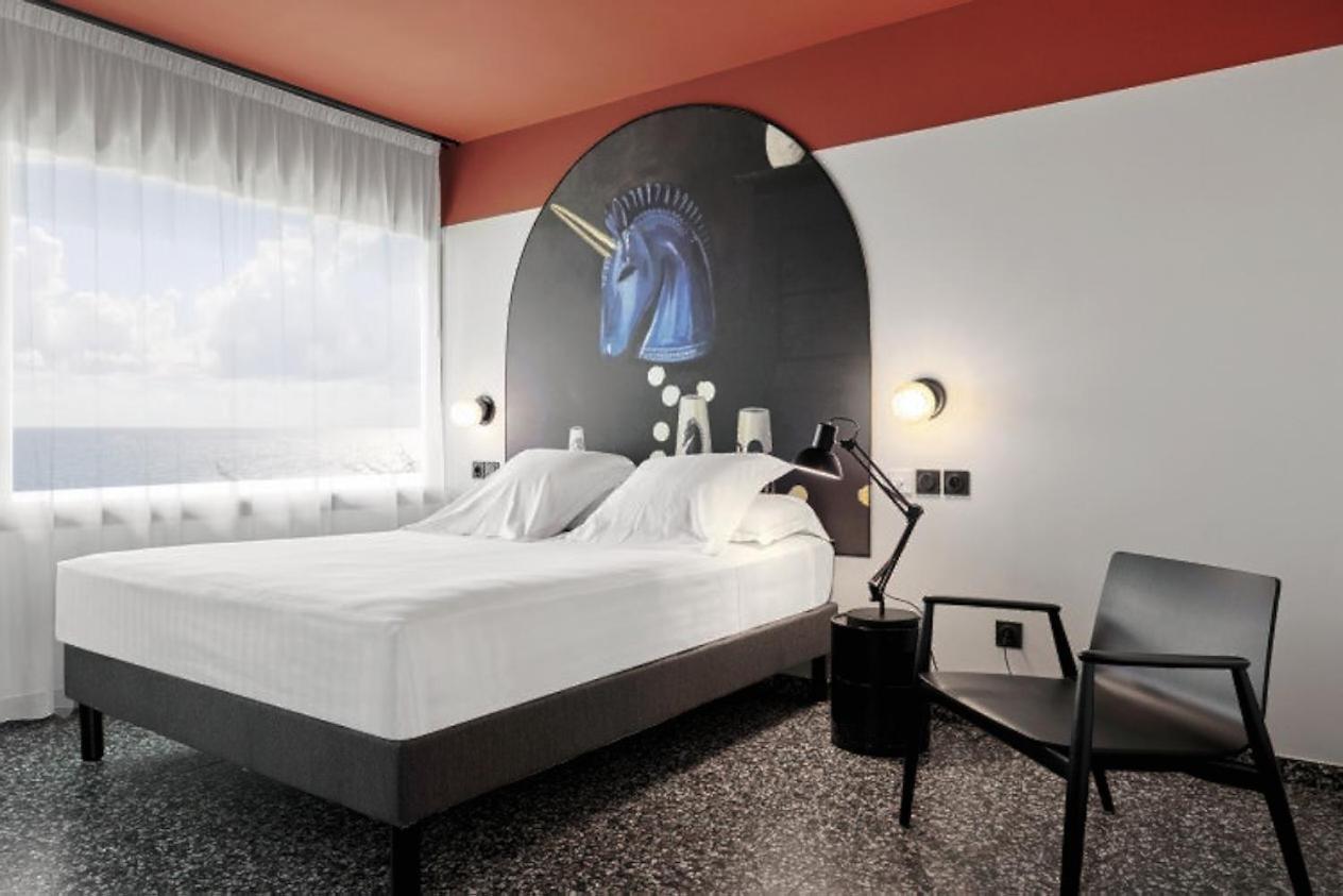 Dina Morgabine Saint Denis Hotel Kültér fotó